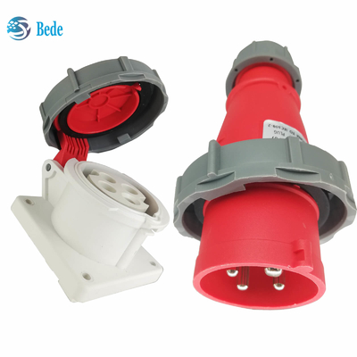 4 Pins Industrial Plug And Panel Mounting Socket 32A 380~415V Beschermingsniveau IP67