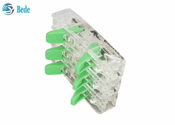 De universele Draad en van de Kabel Snelle Draad Schakelaar PA66 3 voerde 3 Output 450V in