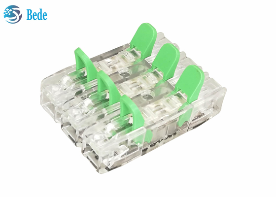 De universele Draad en van de Kabel Snelle Draad Schakelaar PA66 3 voerde 3 Output 450V in