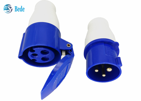 Enige Fase Industriële Stop en Koppelingstype van de Contactdoosp+n+e Blauw Kleur 220-250V 16A