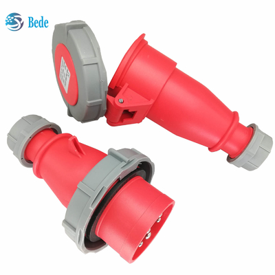 3P+N+E industriële Stop & Contactdoos 5 Spelden IP67 Ampère Dokkend Type van AC220-415V 16 en 32