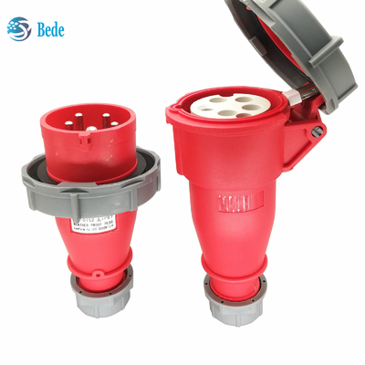 3P+N+E industriële Stop & Contactdoos 5 Spelden IP67 Ampère Dokkend Type van AC220-415V 16 en 32
