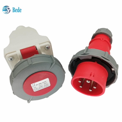 3P+N+E industriële Stop en Contactdoos IP67 van de Ampèremuur van AC220-415V 16 en 32 het Opzettende Type